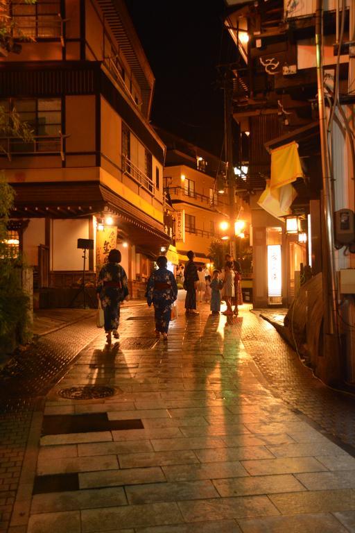 Nozaru Onsen Hostel Yamanouchi  Exterior foto